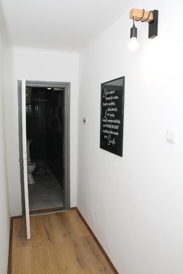 Apartman Zen Daire Ösek Dış mekan fotoğraf
